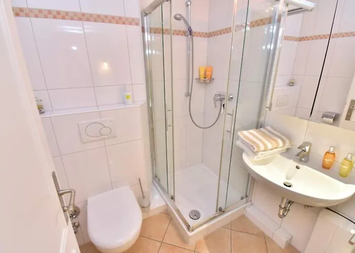 Alice, App 36-7 Westerland